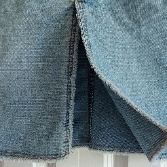 QPD Light Blue Denim Pencil Skirt Junior's Size 1 - Picture 4 of 13